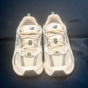 New Balance 530 White/Green/Silver Athletic Shoes